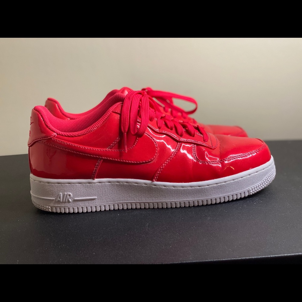 Air Force 1 LV8 UV Low GS 'Siren Red' Size 8.5 Men